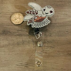 Turtle badge reel
